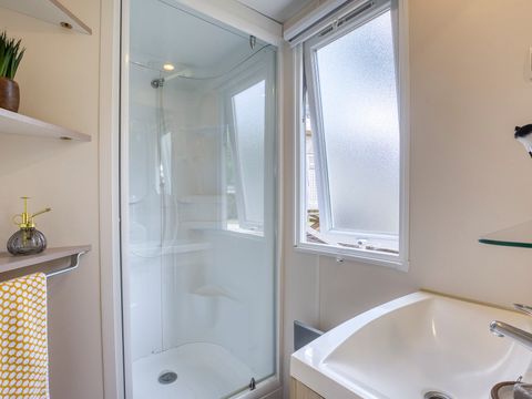 MOBILHOME 6 personnes - Mobil Home 3 ch 6 pers Terrasse semi-couverte sans Clim