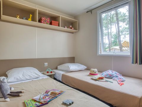 MOBILHOME 6 personnes - Mobil Home 3 ch 6 pers Terrasse semi-couverte sans Clim