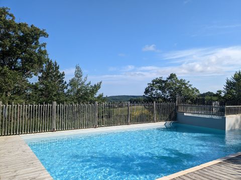 CHALET 5 personnes - 2 chambres (samedi à samedi du 06/07/24 au 31/08/24) 5 pers