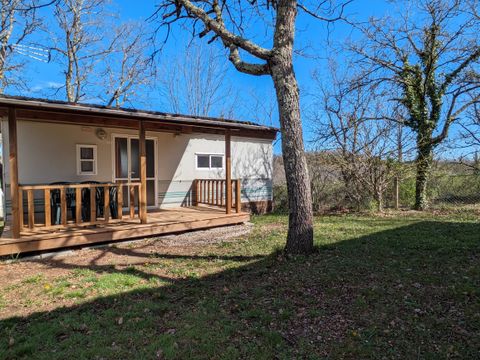 MOBILHOME 4 personnes - 2 chambres (samedi à samedi du 06/07/24 au 31/08/24) 4 pers.