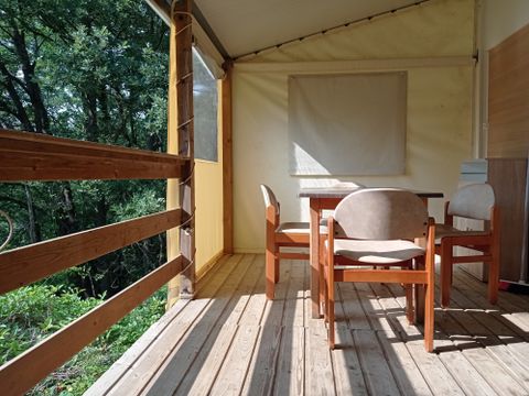 Tente en toile et en bois 4 personnes - Tithome sans sanitaire (dimanche à dimanche du 07/07/24 au 01/09/24) 4 pers.