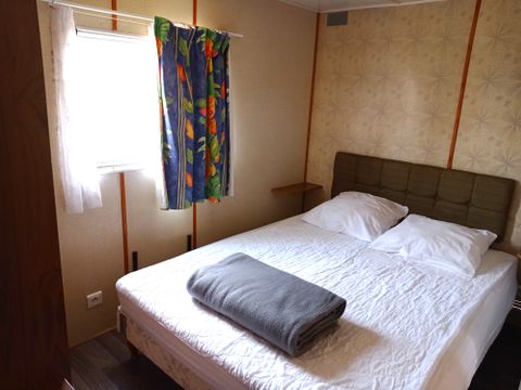 MOBILHOME 6 personnes - Vintage 2 chambres (Location de samedi à samedi du 8/07 au 26/08) 4 pers.
