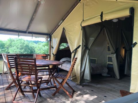 Hébergement 5 personnes - Lodge Glamping 5 personnes (samedi à samedi du 06/07/24 au 31/08/24) 1/5 pers.