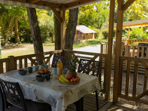 Mobilhome 6 personnes - LOGGIA - 2 chambres - Canapé lit