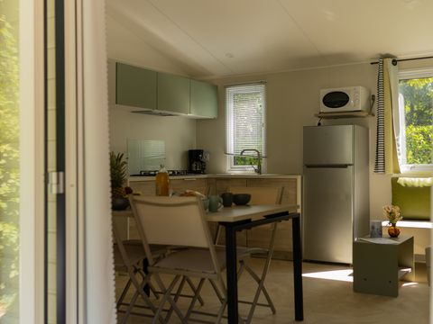 Mobilhome 6 personnes - CONFORT 2 ch + canapé lit