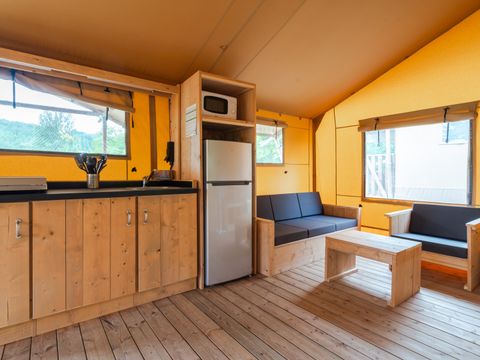 TENTE TOILE ET BOIS 5 personnes - Grives