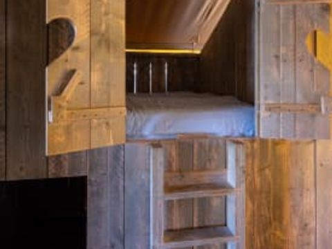 Tente en toile et en bois 6 personnes - Belle vue
