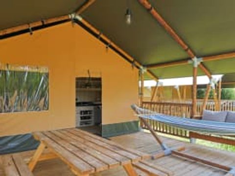 TENTE TOILE ET BOIS 6 personnes - Belle vue