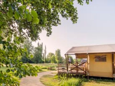 TENTE TOILE ET BOIS 6 personnes - Belle vue