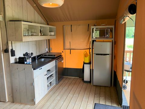 Tente en toile et en bois 6 personnes - Belle vue