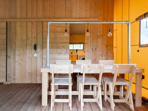 TENTE TOILE ET BOIS 5 personnes - Grives