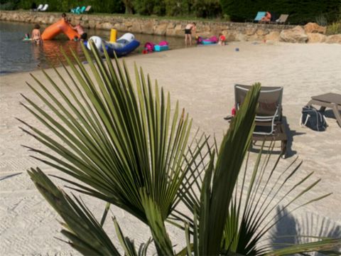 Tente en toile et en bois 2 personnes - Tente Lodge 1 chambre sans sanitaires