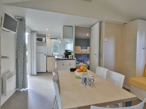 MOBILHOME 5 personnes - Premium | 2 Ch. | 5 Pers. | Terrasse Surélevée | TV