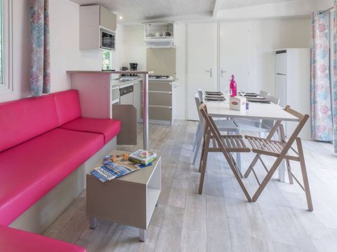 MOBILHOME 8 personnes - Mobil-home | Premium | 4 Ch. | 8 Pers. | Terrasse Couverte | TV