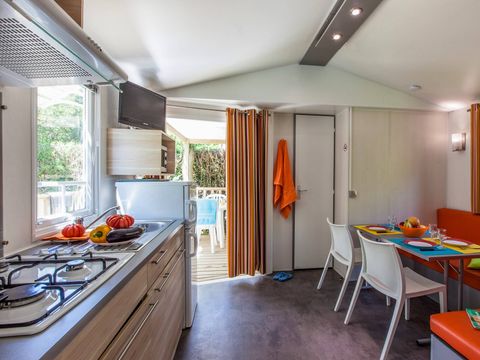 MOBILHOME 5 personnes - Mobil-home | Classic | 2 Ch. | 5 Pers. | Terrasse simple | 1 SDB | TV