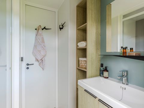 MOBILHOME 4 personnes - Grand Confort  MOBILHOME 4 personnes - Grand Confort