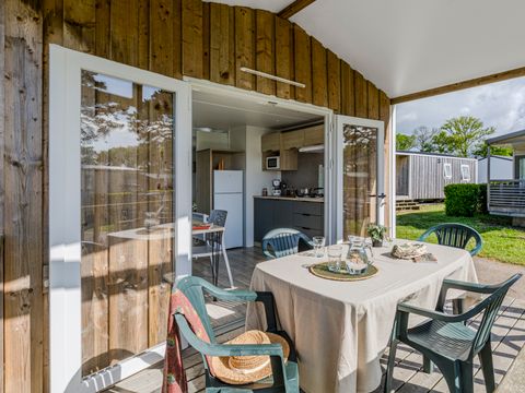 MOBILHOME 4 personnes - Grand Confort  MOBILHOME 4 personnes - Grand Confort