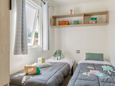 MOBILHOME 9 personnes - PRESTA+ 4 chambres 40m² TV + clim