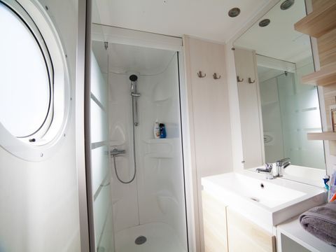 Mobilhome 8 personnes - CONFORT - 3 chambres - 29m²