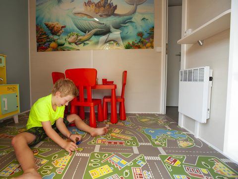 Mobilhome 6 personnes - PRESTA+Kids - 3 chambres - 2 salles de bain 40m² - TV - Clim