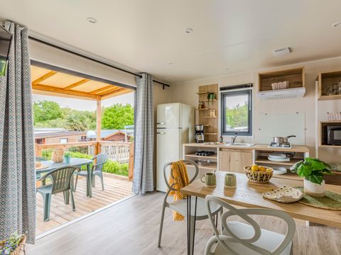 MOBILHOME 4 personnes - GRAND CONFORT  2 chambres C 24m² TV