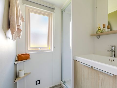 MOBILHOME 6 personnes - GRAND CONFORT 2 chambres 24m² TV