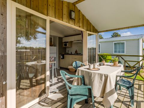 MOBILHOME 6 personnes - GRAND CONFORT 2 chambres 24m² TV MOBILHOME 6 personnes - GRAND CONFORT 2 chambres 24m² TV