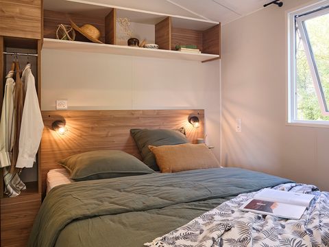 Mobilhome 8 personnes - PRESTA + 40m² - 4 chambres 2 SdB TV + clim