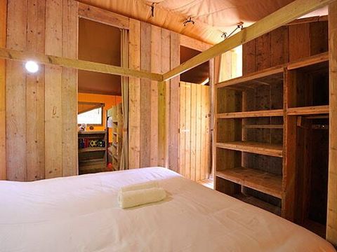 TENTE TOILE ET BOIS 6 personnes - Tente Safari Lodge | 2 Ch. | 6 Pers. | 1 SDB