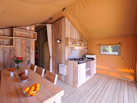 TENTE TOILE ET BOIS 6 personnes - Tente Safari Lodge | 2 Ch. | 6 Pers. | 1 SDB