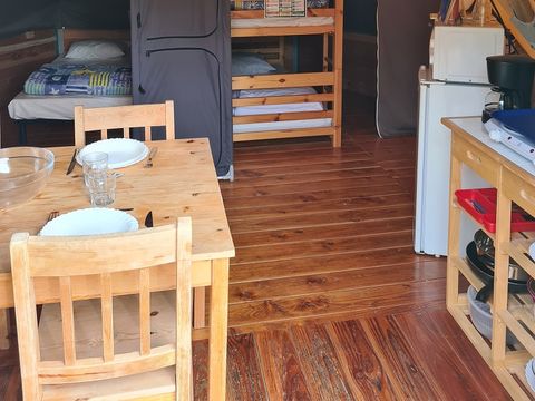 TENTE TOILE ET BOIS 4 personnes - Tipi - sans sanitaires