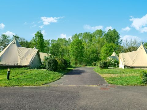 TENTE TOILE ET BOIS 2 personnes - Tipi - sans sanitaires