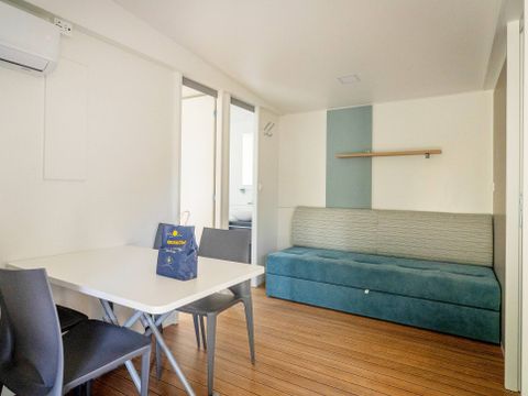 MOBILHOME 6 personnes - Comfort | 3 Ch. | 6 Pers. | Terrasse surélevée | Clim.
