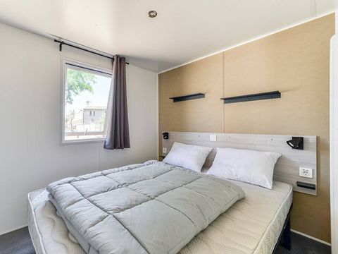 MOBILHOME 4 personnes - Mobil-home | Premium | 2 Ch. | 4 Pers. | Terrasse surélevée | Clim. | TV