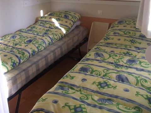 MOBILHOME 5 personnes - FLORES