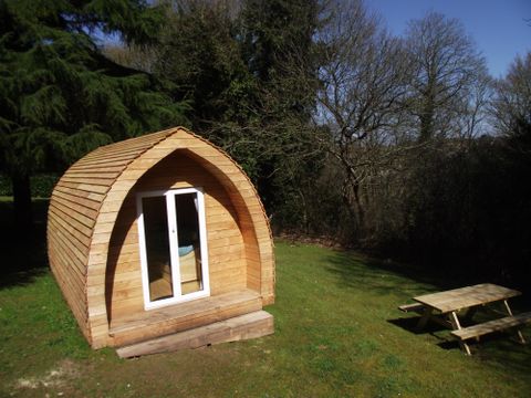 HÉBERGEMENT INSOLITE 3 personnes - CABANE POD