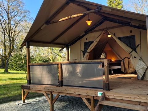 TENTE TOILE ET BOIS 5 personnes - Lodge Kenya 34 (sans sanitaires)