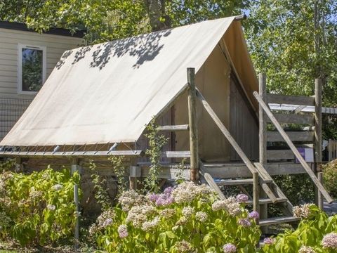 TENTE TOILE ET BOIS 2 personnes - Lodge BELTXU 2 personnes