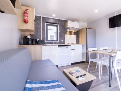 MOBILHOME 4 personnes - Mobile-home LUXE ANDIA avec spa 4 personnes