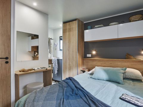 MOBILHOME 4 personnes - LUXE ANDIA (avec Spa et linge de lit fournis)