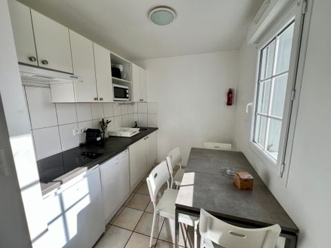 APPARTEMENT 4 personnes - FLORES 2-4 personnes