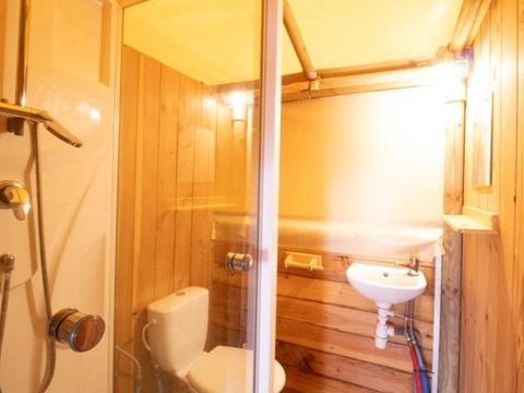 TENTE TOILE ET BOIS 4 personnes - Lodge IGUELDO 4 personnes