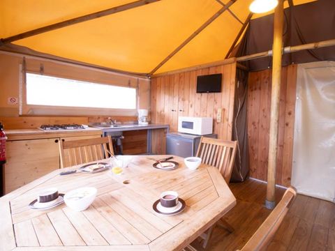 TENTE TOILE ET BOIS 6 personnes - Lodge ULIA 6 personnes