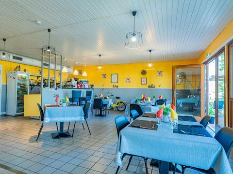 Camping L'Île du Rhin - Camping Haut-Rhin - Image N°9