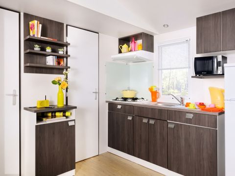 Mobilhome 6 personnes - FAMILY - TV - BBQ