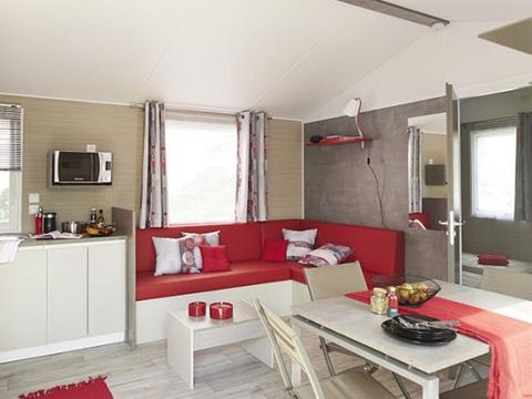 Mobilhome 8 personnes - NIRVANA - QUATTRO - 4 chambres - 40m² avec terrasse semi couverte