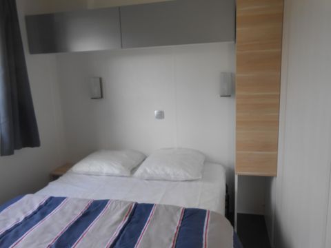 Mobilhome 4 personnes - PANORAMA 25 m² avec terrasse couverte