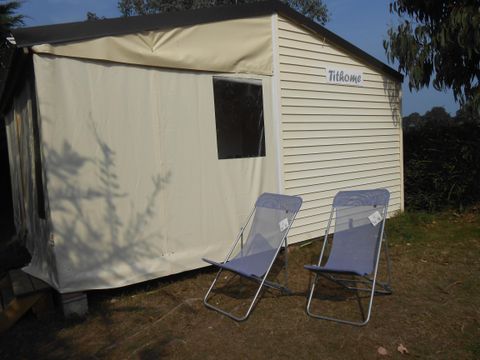 Tente en toile et en bois 5 personnes - TITHOME 25m² 2 chambres - PAS DE WC ET SALLE DE BAIN