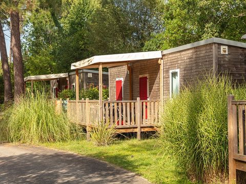 MOBILHOME 6 personnes - Comfort XL | 3 Ch. | 6 Pers. | Terrasse surélevée | Clim. | TV