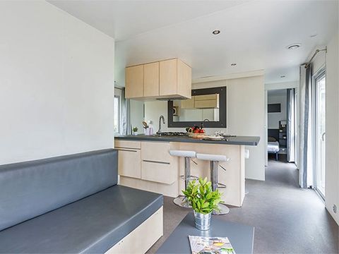 MOBILHOME 6 personnes - Premium Exclusive | 3 Ch. | 6 Pers. | Terrasse surélevée | Clim. | TV